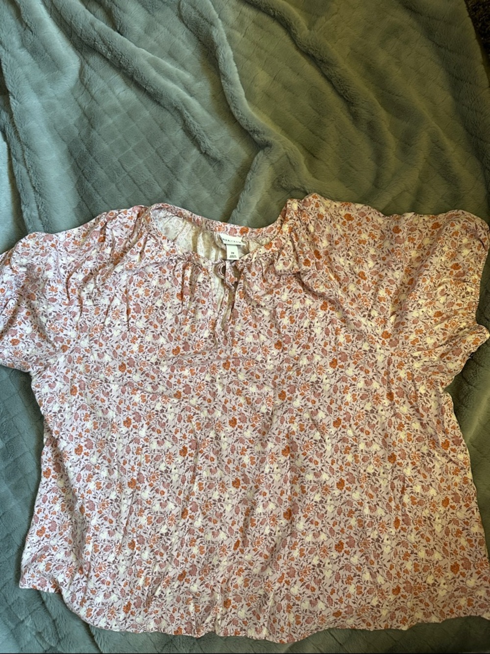 Floral Tie-Neck Women’s Blouse - Pink Floral